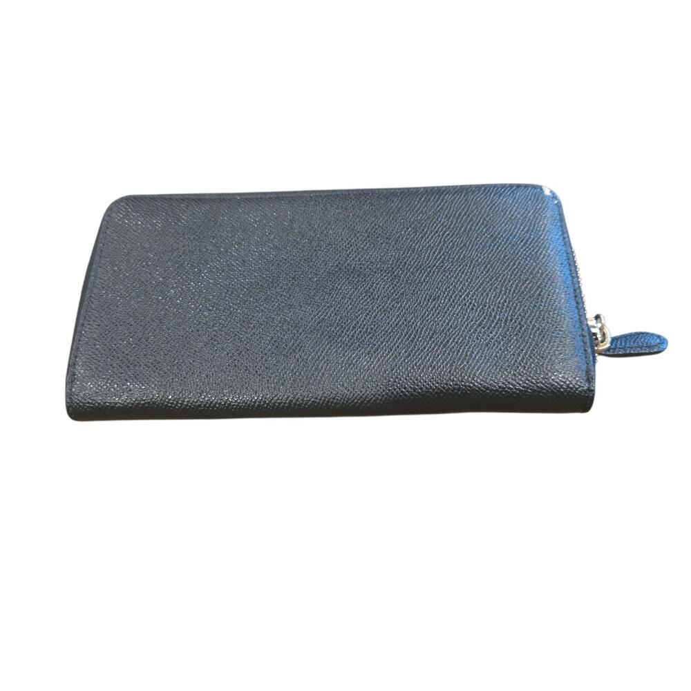 COACH Accordion Zip Around Wallet Black Crossgrain Leather Gold Tone 7.5" x 4" - Picture 2 of 8